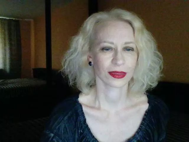 Offline -Alyona- on BongaCams