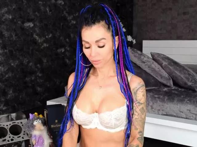 -BABAYAGA- on BongaCams 
