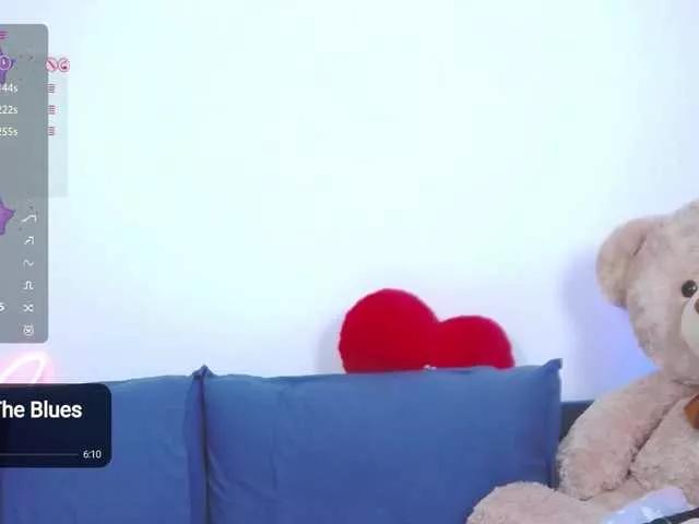 -Lorik- on BongaCams 