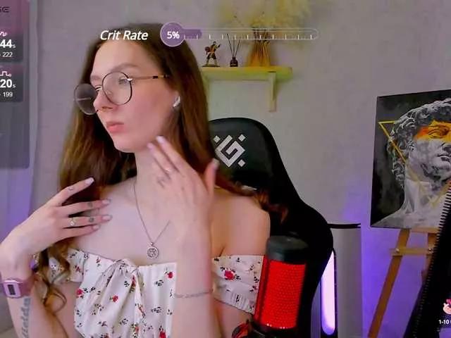 -Lovely on BongaCams 