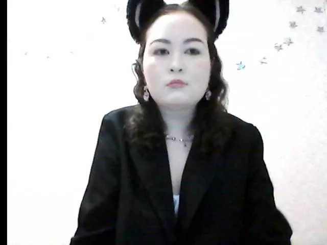 Offline -tiny-nika- on BongaCams