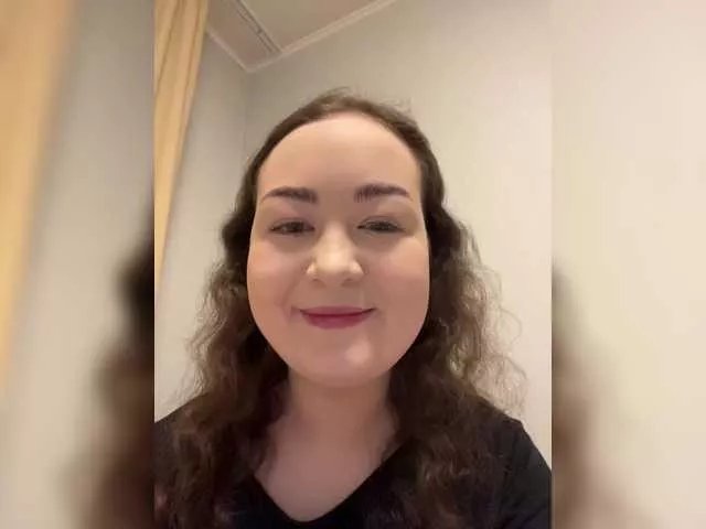 Offline -tiny-nika- on BongaCams