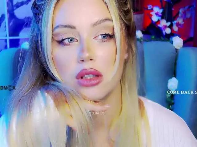 0------0 on BongaCams 