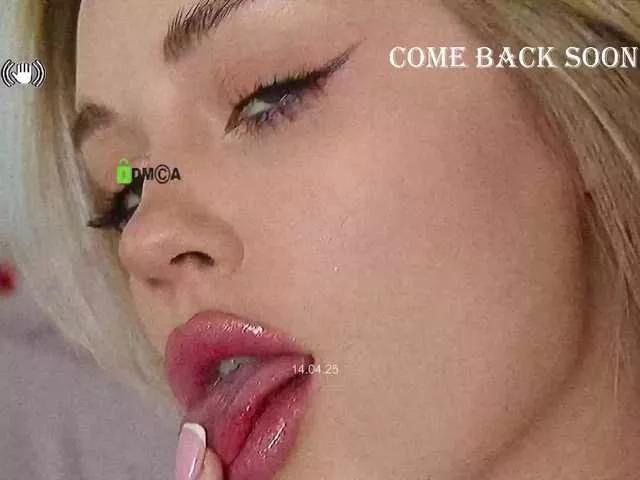 0------0 on BongaCams 