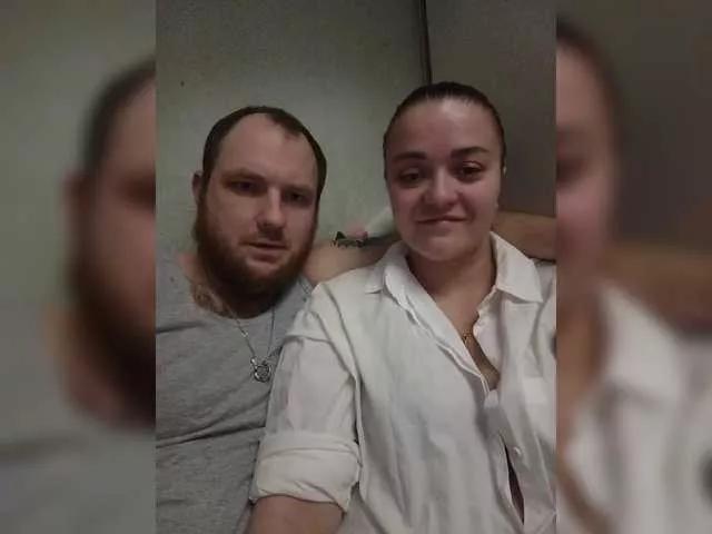6969FoXlis69 on BongaCams 