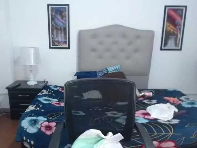 Adela-sheinbaum on BongaCams