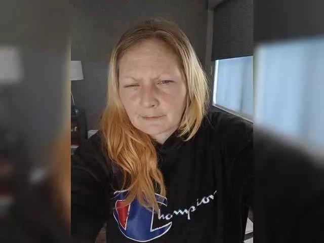 Adelaideskyy on BongaCams 