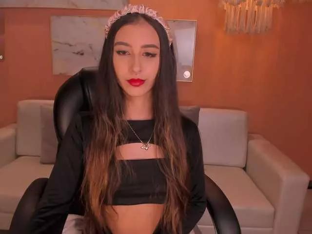 AdharaDonnet on BongaCams 