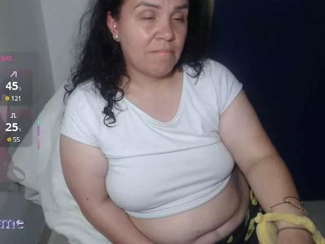 agathamiller on BongaCams 