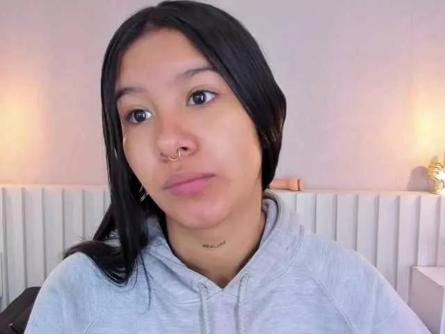 Aida-Moreno on BongaCams 