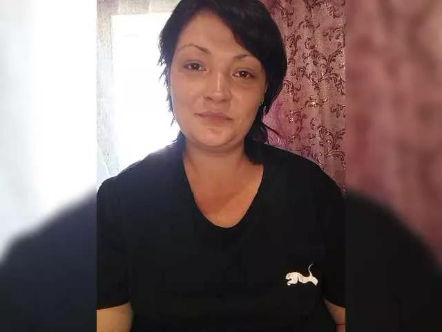 Ailin2 on BongaCams 