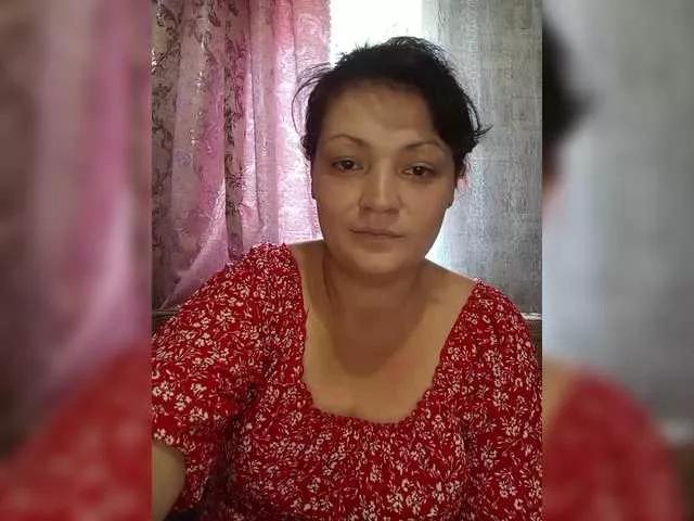 Ailin2 on BongaCams 