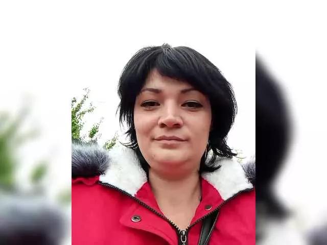 Ailin2 on BongaCams 