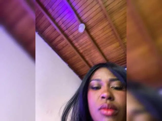 Offline Aischaat on BongaCams