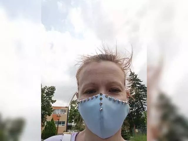 Offline akaza-zx on BongaCams