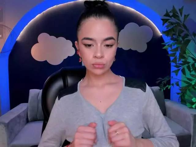 AlanaCraft on BongaCams 