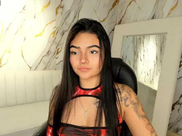 AlanaFord on BongaCams 