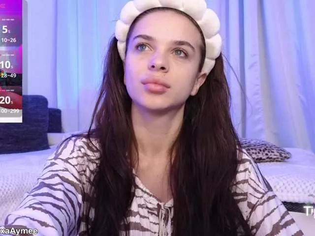 AlexaAimee on BongaCams 