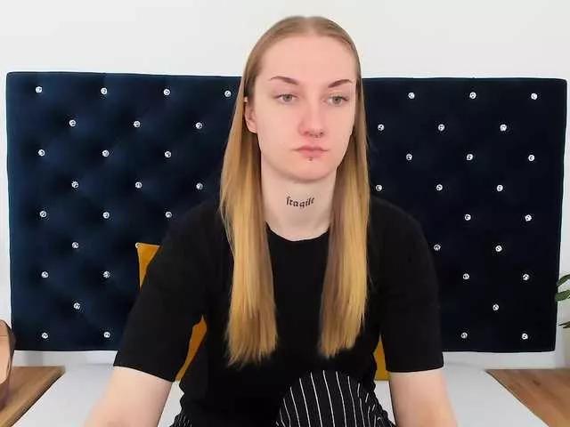 AlexaKisses on BongaCams 