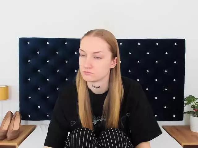 AlexaKisses on BongaCams 