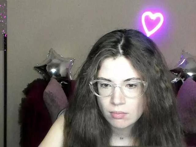 Aliciafolow009 on BongaCams 
