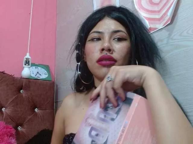 aliiibarrera on BongaCams 