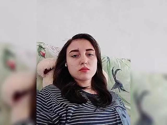 AlinaLili on BongaCams