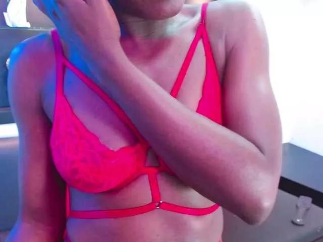 Alishajhonson on BongaCams 