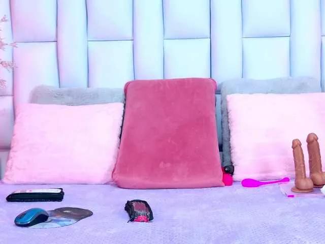 AlliciaKim on BongaCams 