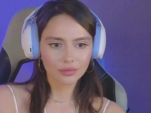 Allla on BongaCams 