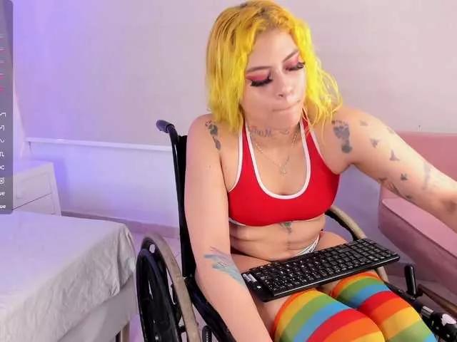 Ally-Chair on BongaCams 