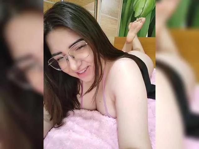 AmandaGreat on BongaCams 