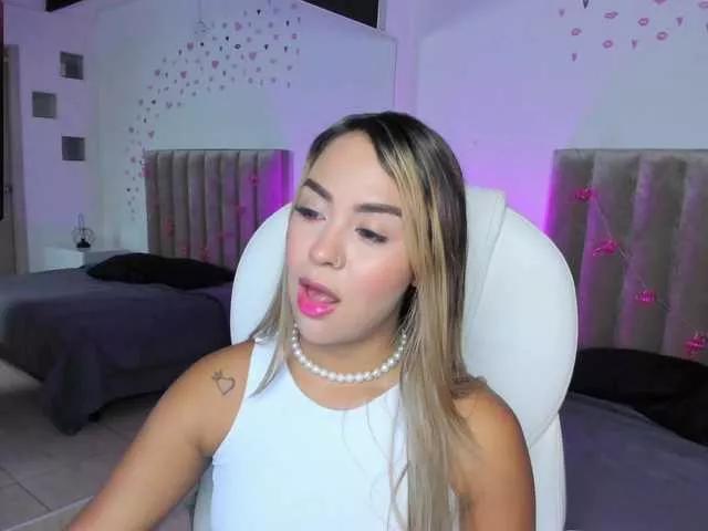 Ambar-Stones1 on BongaCams 