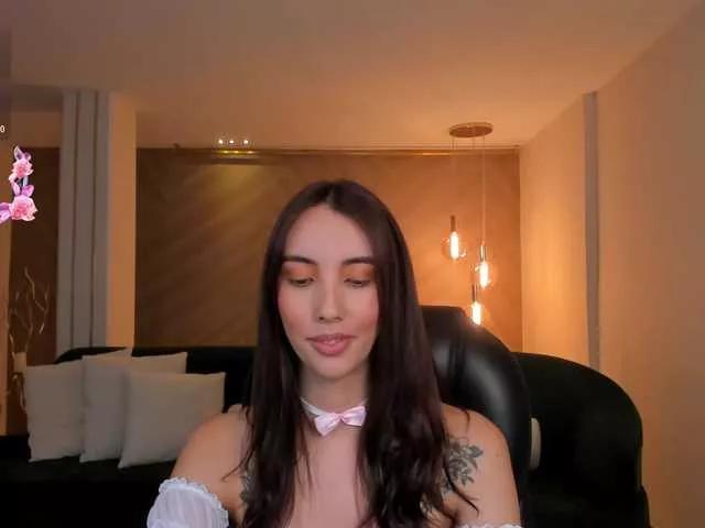 AnaisNin1 on BongaCams 