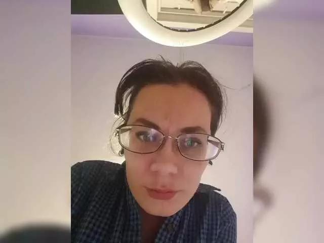 analiMilana on BongaCams 