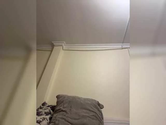 AndreElis on BongaCams 