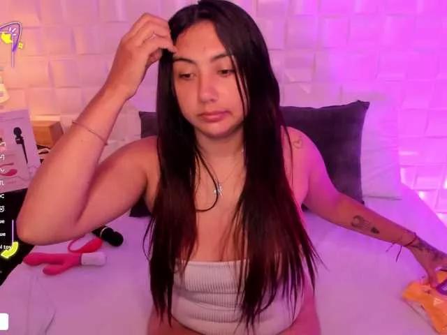 anny-rouse24 on BongaCams 