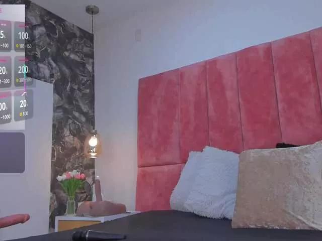 Annyy-Rosse on BongaCams 
