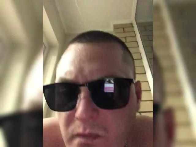 Apelsin8 on BongaCams 