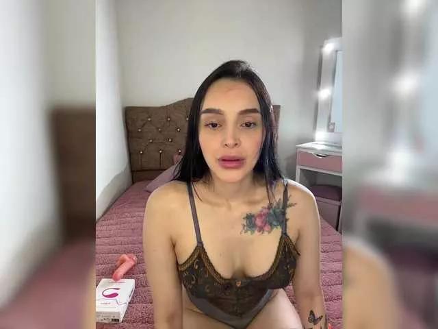 AprilRosse on BongaCams 