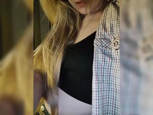 Aqualen on BongaCams 