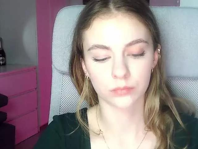 AriaModel on BongaCams 