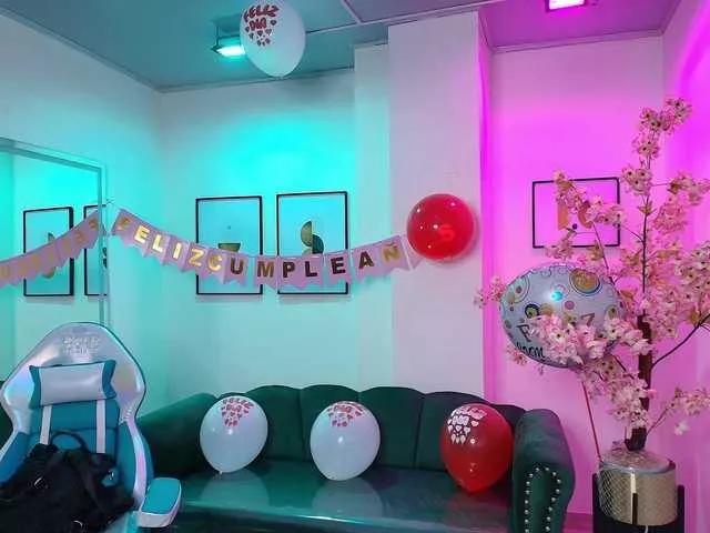 Arianna-sweeet on BongaCams 