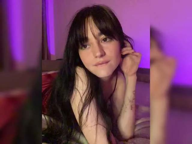 Asya- on BongaCams 