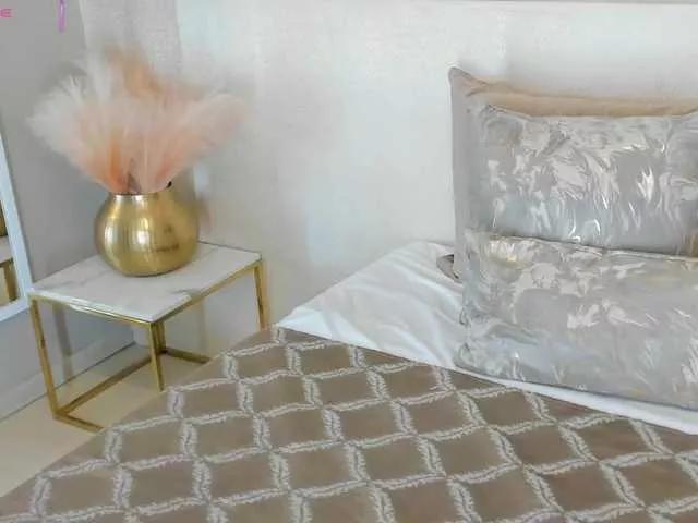 AylinMiller on BongaCams 