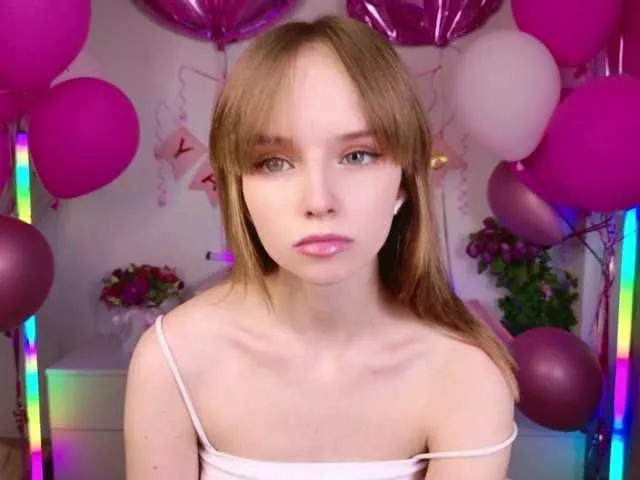 b4by-lol1 on BongaCams 