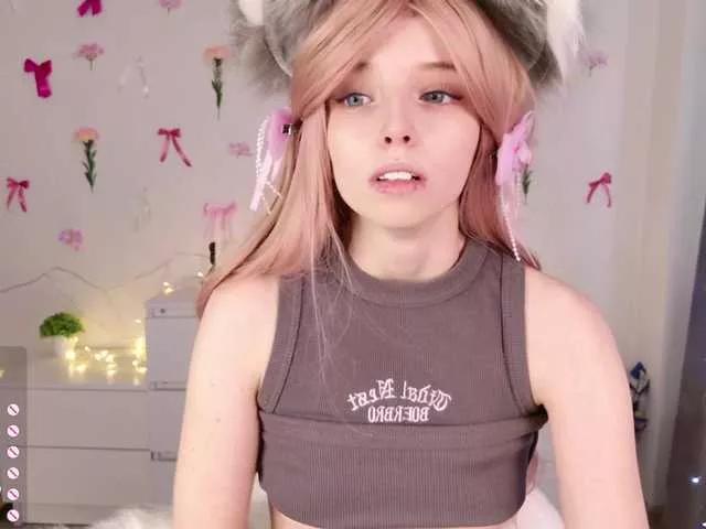 b4by-lol1 on BongaCams 