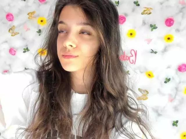 BabyAylin on BongaCams 