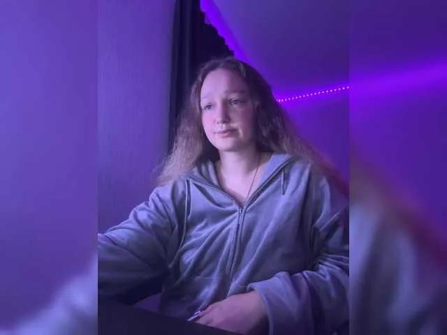 BabyCute8 on BongaCams 