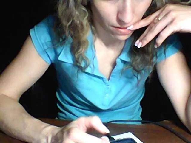 BabyLove4432 on BongaCams 